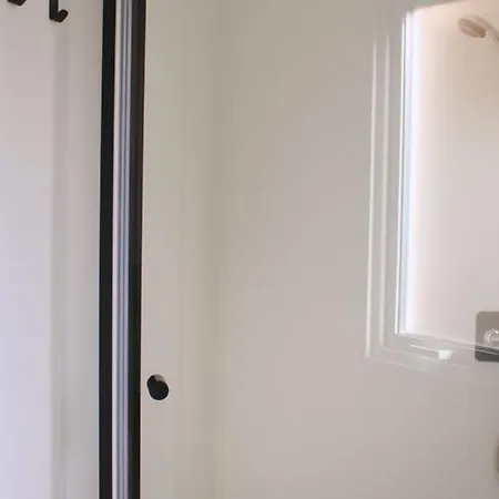 Mobil-home Confortable Avec Terrasse A - Api-1-52-730 Κάμπινγκ Bormes-les-Mimosas